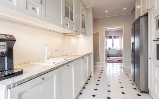 Klimatyczne mieszkanie – Gdynia Grabówek, ul. Morska